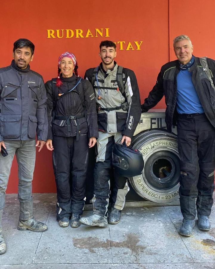 Rudrani Stays Jibhi ภายนอก รูปภาพ